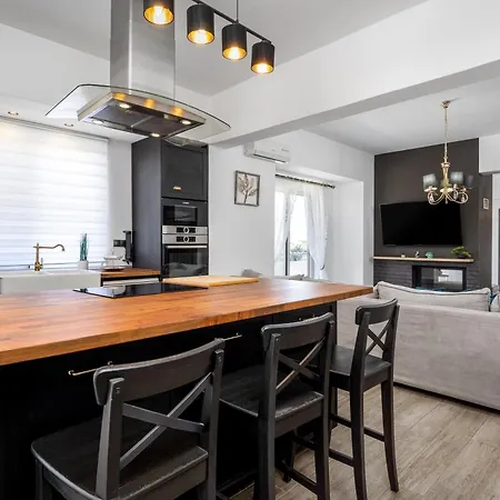 Emerald 아파트 Rhodes City