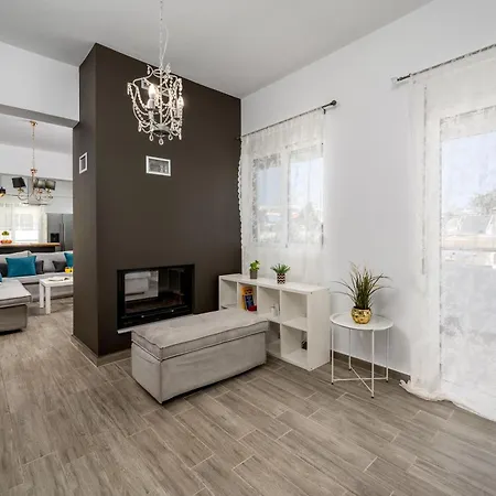 Emerald Διαμέρισμα